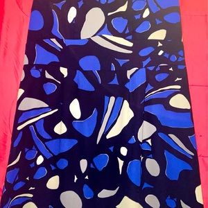 Very pretty and nice dress…